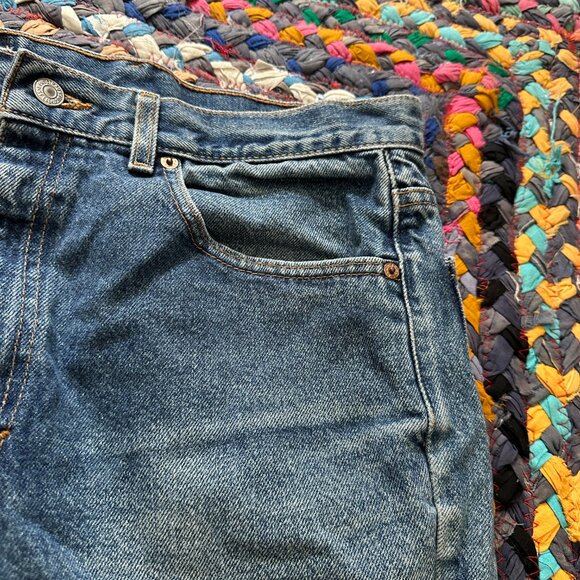 Vintage 90s Levi's 517 Blue Denim Boot Cut Jeans Men's Size 34 x 32 Distressed - Picture 5 of 16